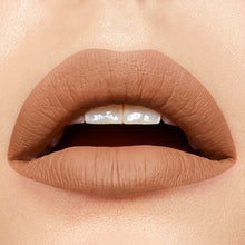 Cargar imagen en el visor de la galería, Maybelline - (Driver 55) LIPSTICK SUPERSTAY MATTE INK
