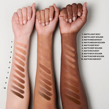 Cargar imagen en el visor de la galería, Mac - (Rich Rosy) SKINFINISH SUNSTRUCK MATTE BRONZER
