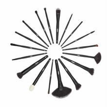 Cargar imagen en el visor de la galería, Muba Cosmetics - UNIVERSAL 18 BRUSH - HIGH END COLLECTION
