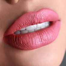 Cargar imagen en el visor de la galería, Muba Cosmetics - (Blow Me) LIQUID LIPSTICK
